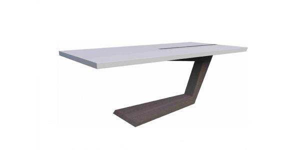 GAVLE DINING TABLE