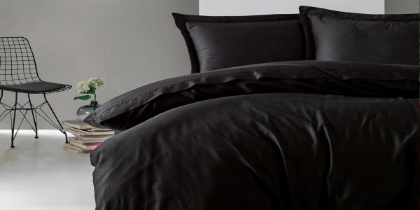 BLACK BED COVER SET